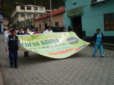 Red de Salud Sandia lanza campaña de Vacunación de las Américas 2012