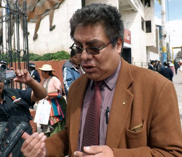 Carlos Torres, abogado defensor