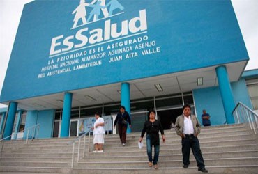 Médicos EsSalud laboran con normalidad en algunas regiones del interior del país