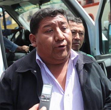Alexander Flores fue elegido como candidato al Gobierno Regional por Poder Andino