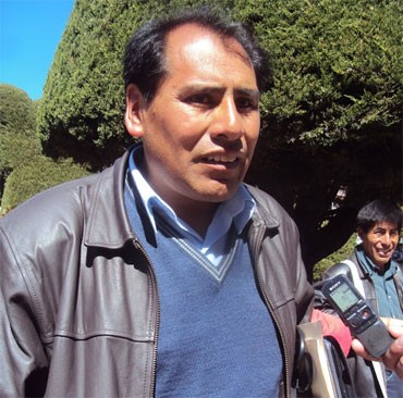  Ronald Gutiérrez Rodrigo, alcalde y candidato a la reelección a la Municipalidad Provincial de Carabaya