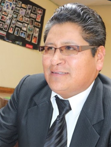 Rolando Rivera, candidato a la provincia de Yunguyo