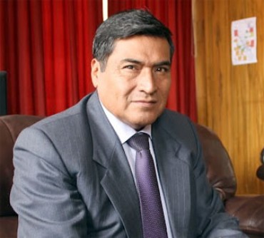  Mauricio  Rodríguez,  presidente regional de Puno