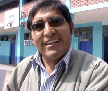 Fidel Vilca Mamani, director del colegio Comercio 32