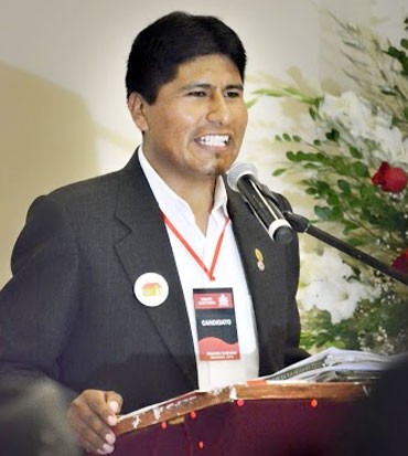  Walter Aduviri Calisaya, candidato al GR de Puno