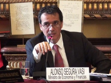 Alonso Segura, ministro de Economía. Foto: RPP