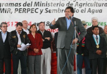 Alan García, promulgó en Jauja Ley que promueve inversiones en zonas altoandinas. Foto: ANDINA
