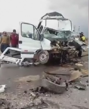 Accidente de tránsito en la via azangaro - Huancane