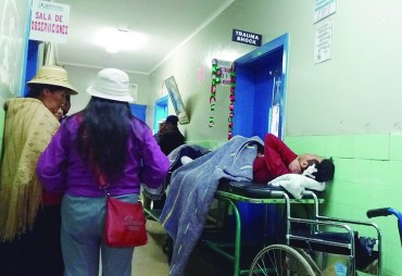 Serenazgo auxilia diariamente a jóvenes alcohólicos en Puno