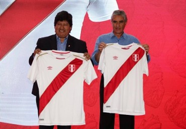 Perú enfrentará a Croacia e Islandia