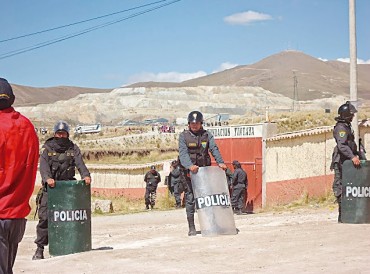 PNP no brinda seguridad a empresas mineras de Puno