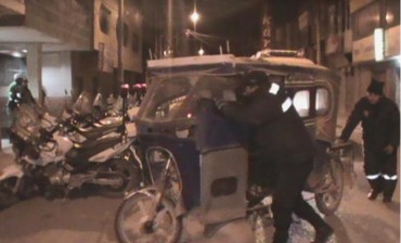 Vecinos de la urbanización las Palmeras reportan mototaxi abandonada