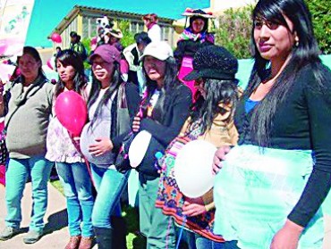 Ponen en riesgo a las madres en el hospital de Puno 