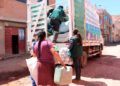 Camiones recolectan 3 toneladas de material reciclable.