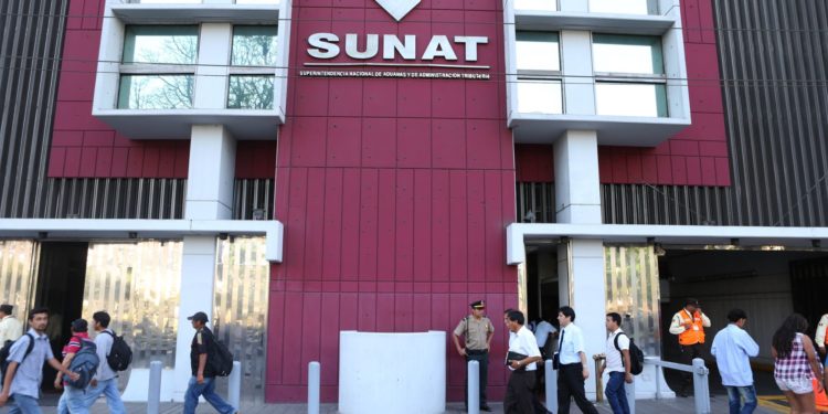 Sunat intervino mercancía ilegal valorizada en 123 millones de dólares.