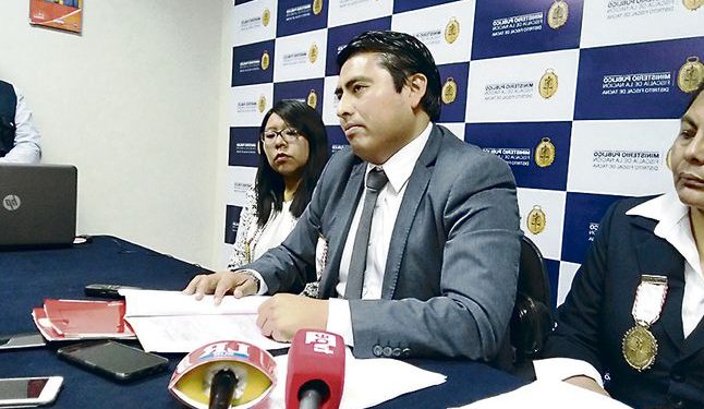 Proceso. Fiscal anticorrupción Flores abrió investigación en contra de hermano de presidente Martín Vizcarra. (LRS).