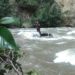 Efectivos de la Policía Nacional del Perú rescataron a dos mujeres que cayeron al río Santa, en la región Áncash. (Andina).