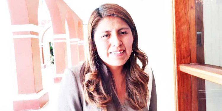 Yessica Apaza Quispe, electa congresista por Puno, coincide con la propuesta de liberar a Antauro Humala.