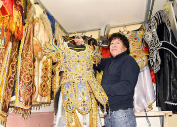 Simón Nahuincha, artesano de la ciudad de Puno.