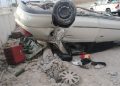 Dos jóvenes ebrios se salvan de morir en despiste y volcadura de auto en Aplao