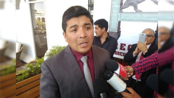Sentencian a regidor de la municipalidad de Arequipa por agredir a su expareja