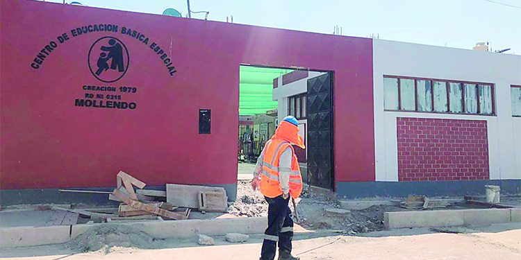 Siete colegios en zonas rurales de Arequipa no iniciaron las clases semipresenciales por falta de plan