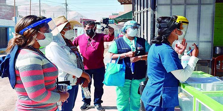 Arequipa: En Corire extreman medidas para frenar los contagios y muertes por la Covid