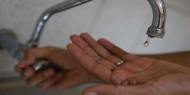 Sedapar empezó a cortar agua a usuarios no domésticos morosos