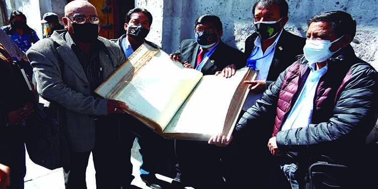 CRA viajará a Lima en busca de suspender leyes contra Lomas que le restan territorio a Arequipa