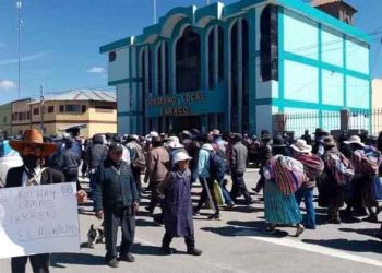 Taraco celebra aniversario con protestas ante la ausencia de obras de envergadura
