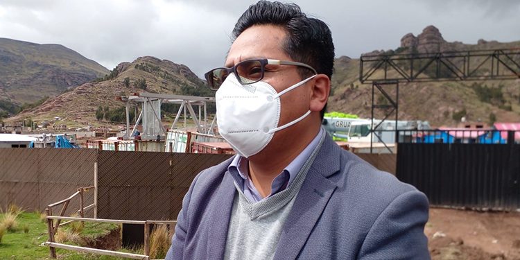 Denuncian retiro de materiales de la obra del Hospital Manuel Núñez Butrón
