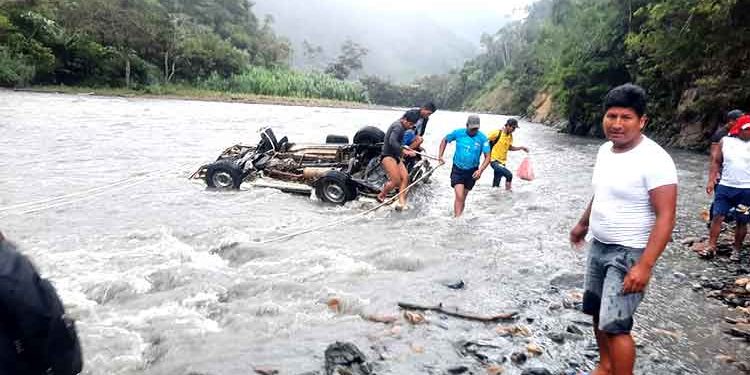 Seis personas fallecen en despiste en la carretera Masiapo - Pampayanamayo
